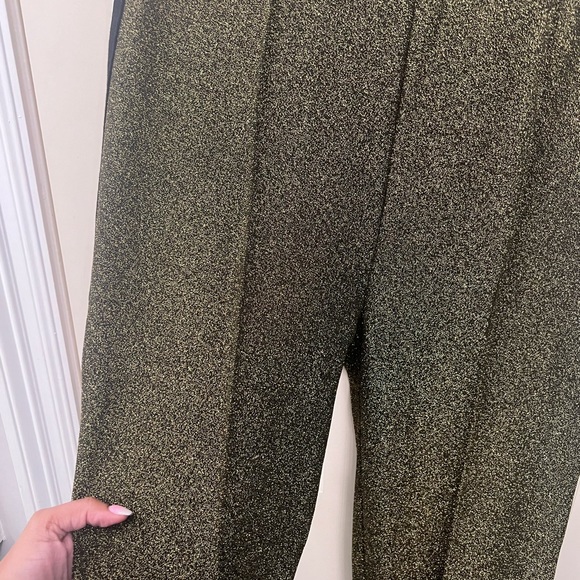 Gold Long sleeve/pant 2 piece set - Picture 7 of 9